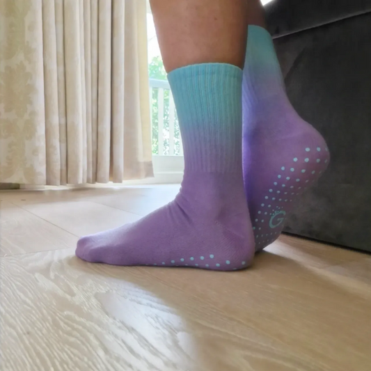 Crew Dip Dyed Grip Socks